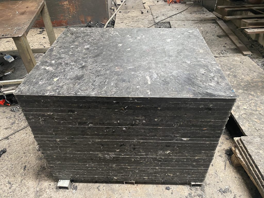 GMT pallet glass fiber reinforced composite construction for block machines