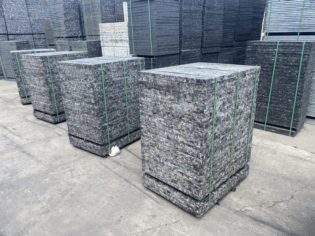 Digital twin technology simulation for GMT pallet fleet optimization in brick production