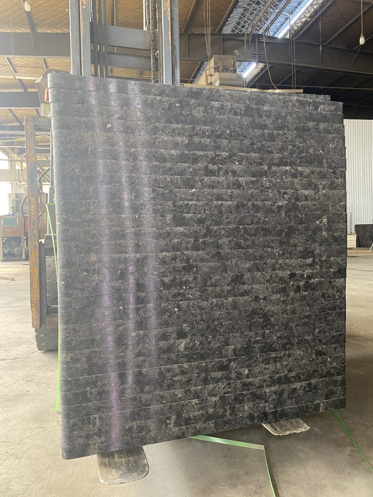 Automated brick manufacturing facility with GMT pallet fleet in operation